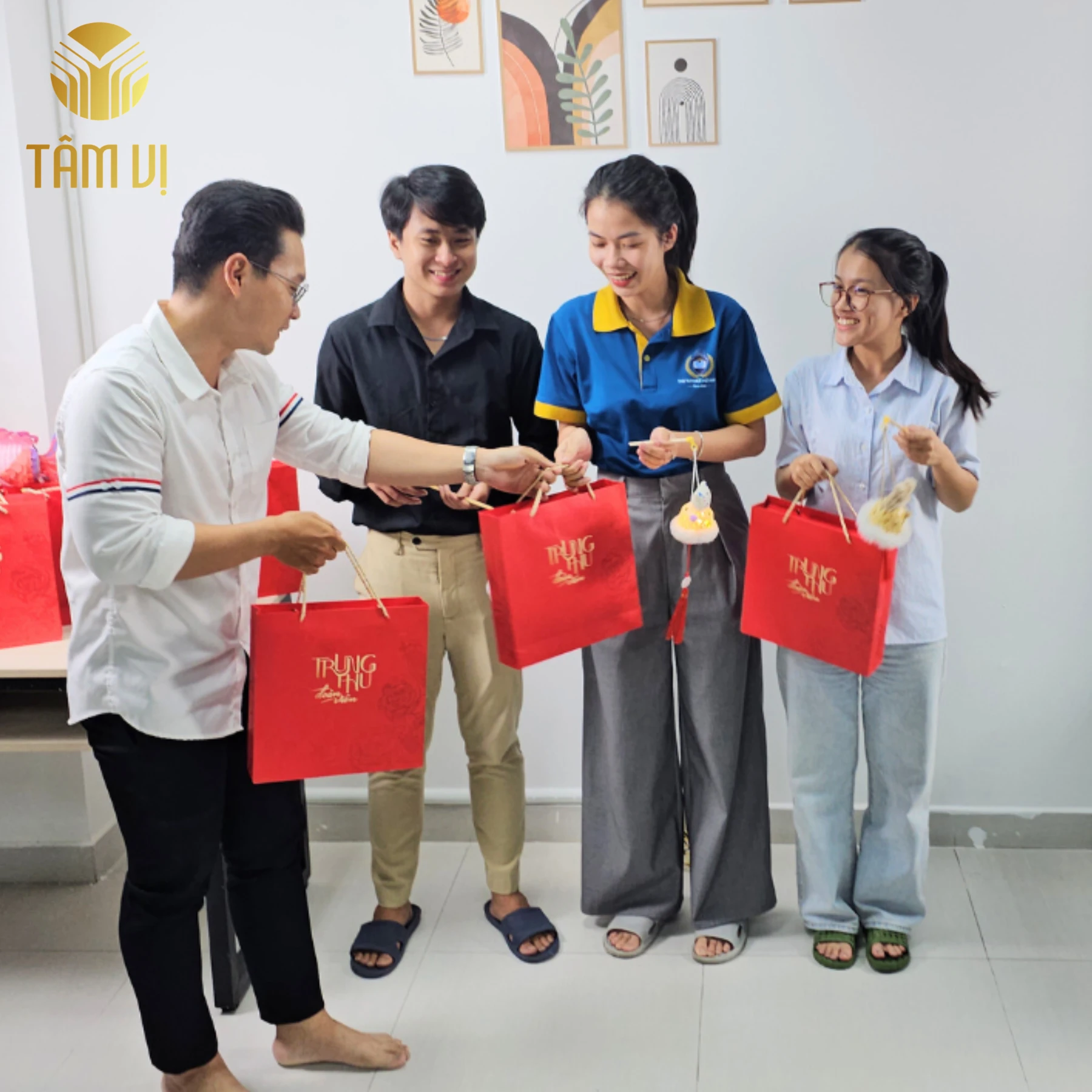 Quà Trung Thu tặng Đối tác