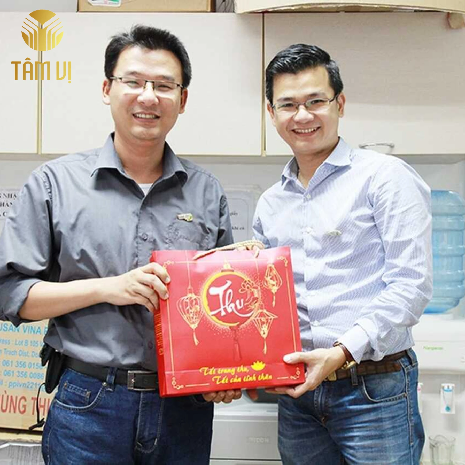 Một Món Quà Phù Hợp Với Nhiều Nhóm Khách Hàng Bánh Trung Thu Tặng Khách Hàng – Món Quà Nhỏ Gửi Trọn Thành Ý