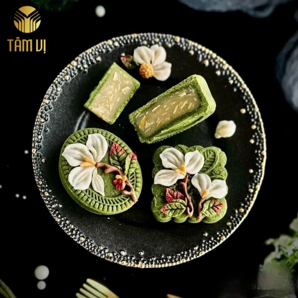 Bánh Trung Thu In Logo Theo Yêu Cầu Cho Doanh Nghiệp Số Lượng Lớn
