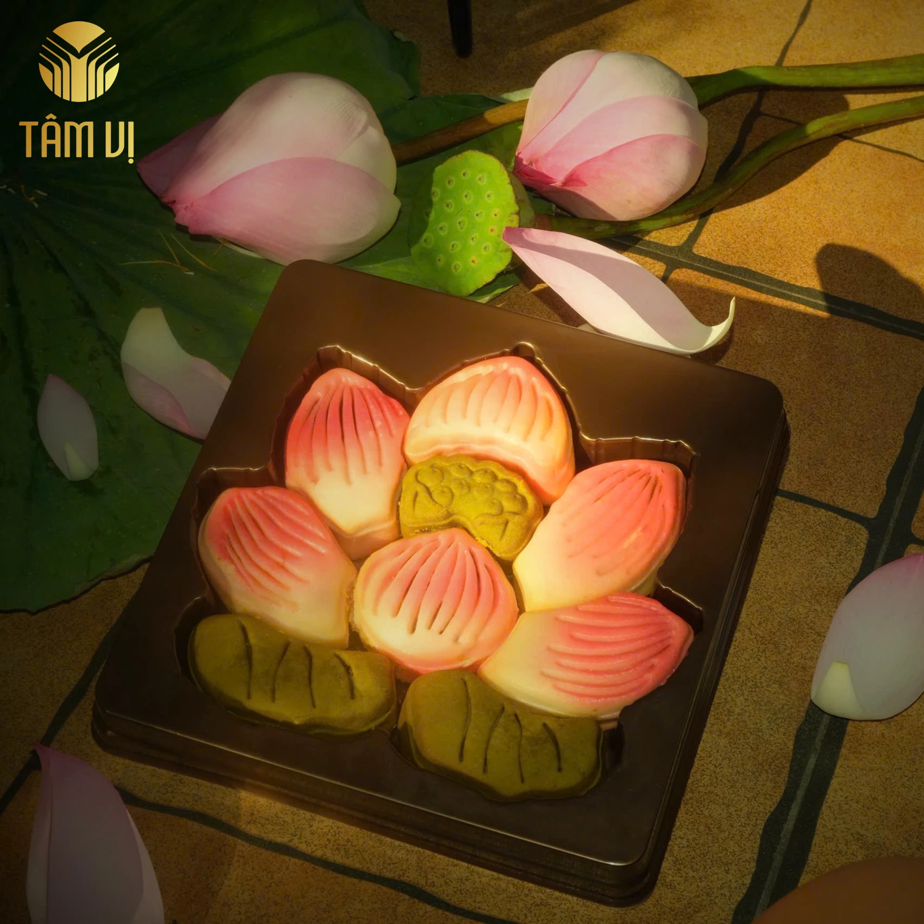 Bánh trung thu Hiện Đại 2D Cửu Hồng